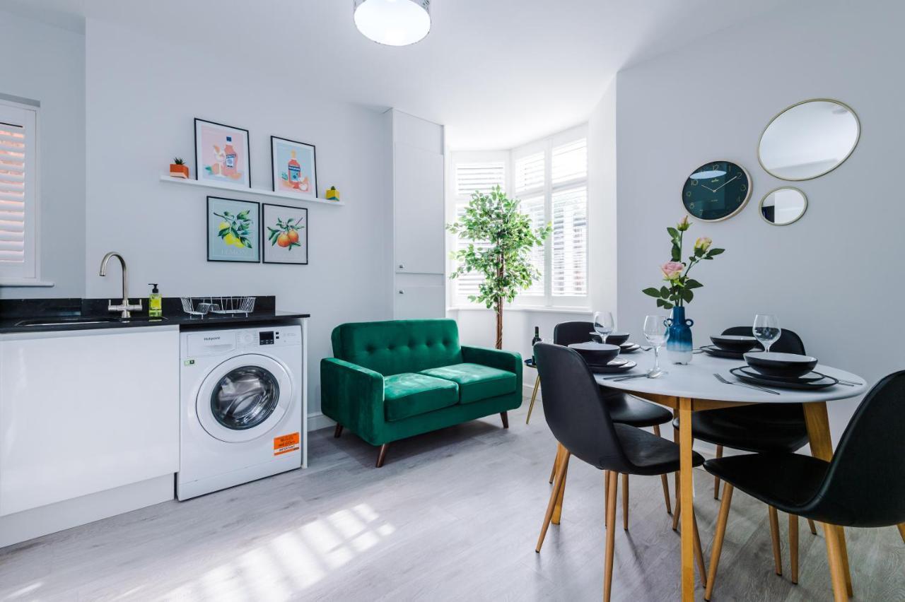 Beechwood Lodge Serviced Apartment Coventry Esterno foto
