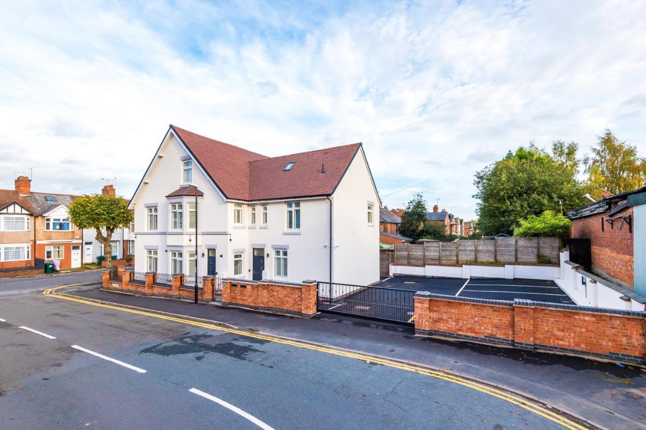 Beechwood Lodge Serviced Apartment Coventry Esterno foto