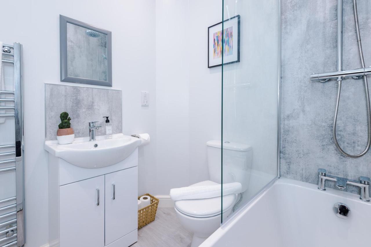 Beechwood Lodge Serviced Apartment Coventry Esterno foto